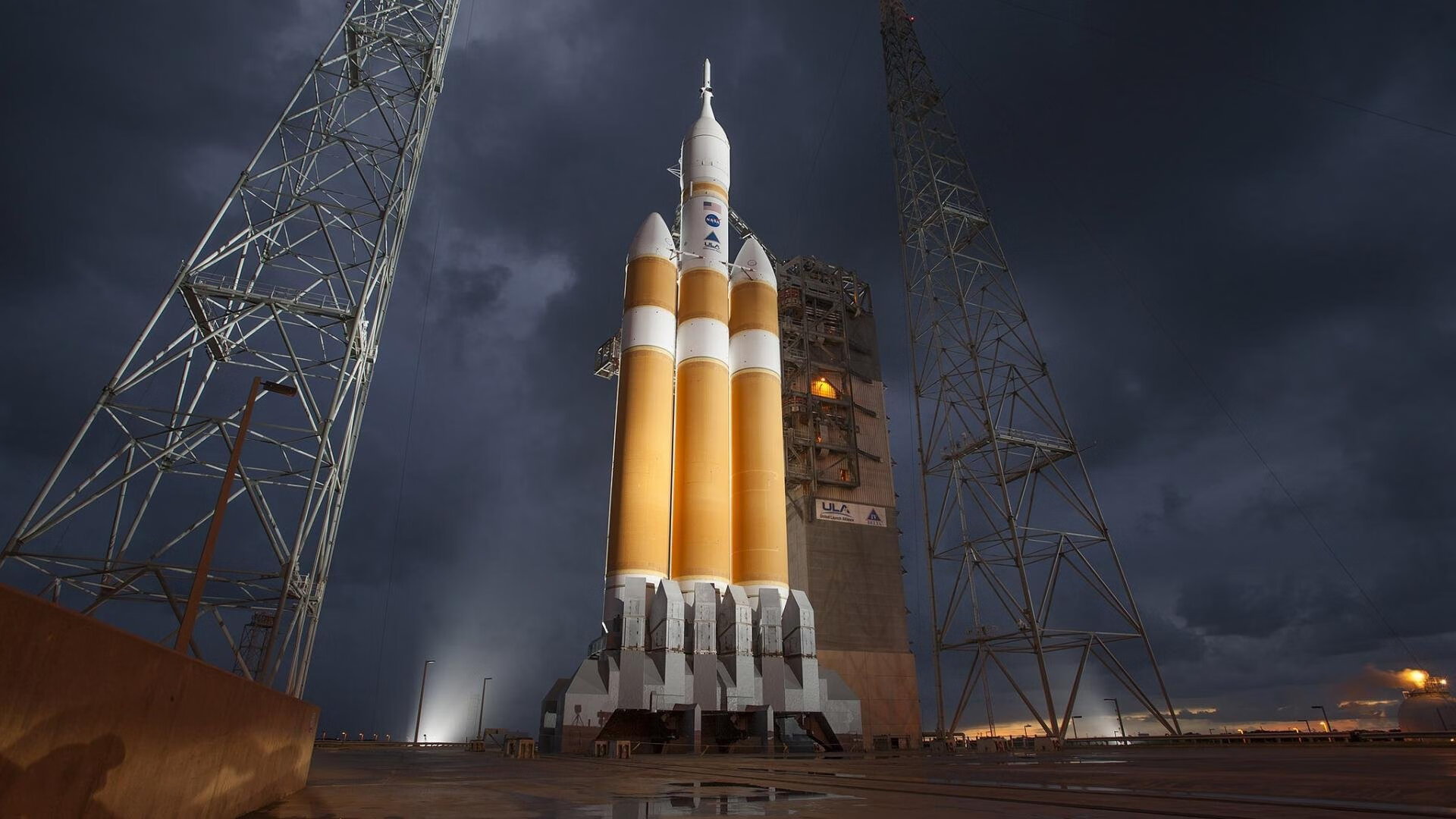 英超球队基于位置数据优化高强度逼抢策略,英超球队规则